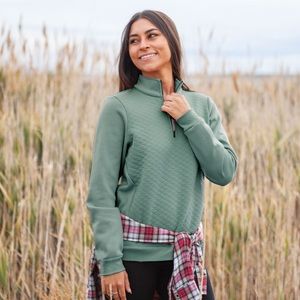 Old Ranch Women's Silverwood Quilted Pocket Quarter Zip Pullover NWOT Size XL